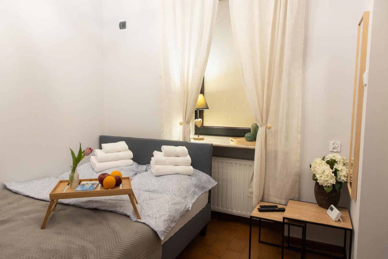 Apartament Centrum Apartment Rzeszow Bagian luar foto