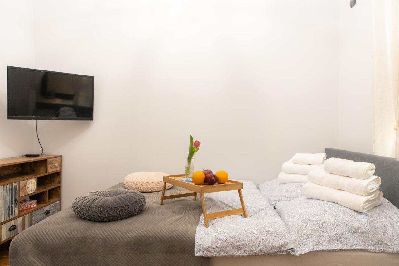 Apartament Centrum Apartment Rzeszow Bagian luar foto