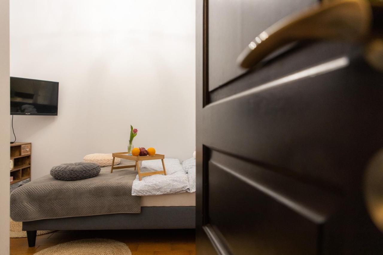 Apartament Centrum Apartment Rzeszow Bagian luar foto